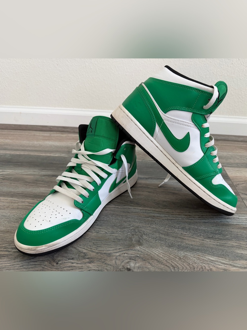 Nike Air Jordan 1 Mid in the "Lucky Green" men’s size 10.5